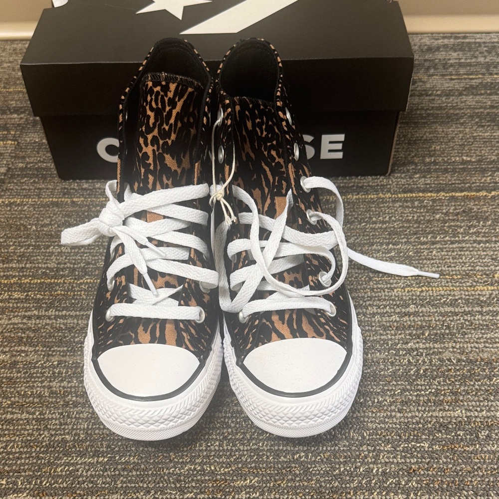 Converse Animal Print High-Tops with White Accents - Picture 4 of 4